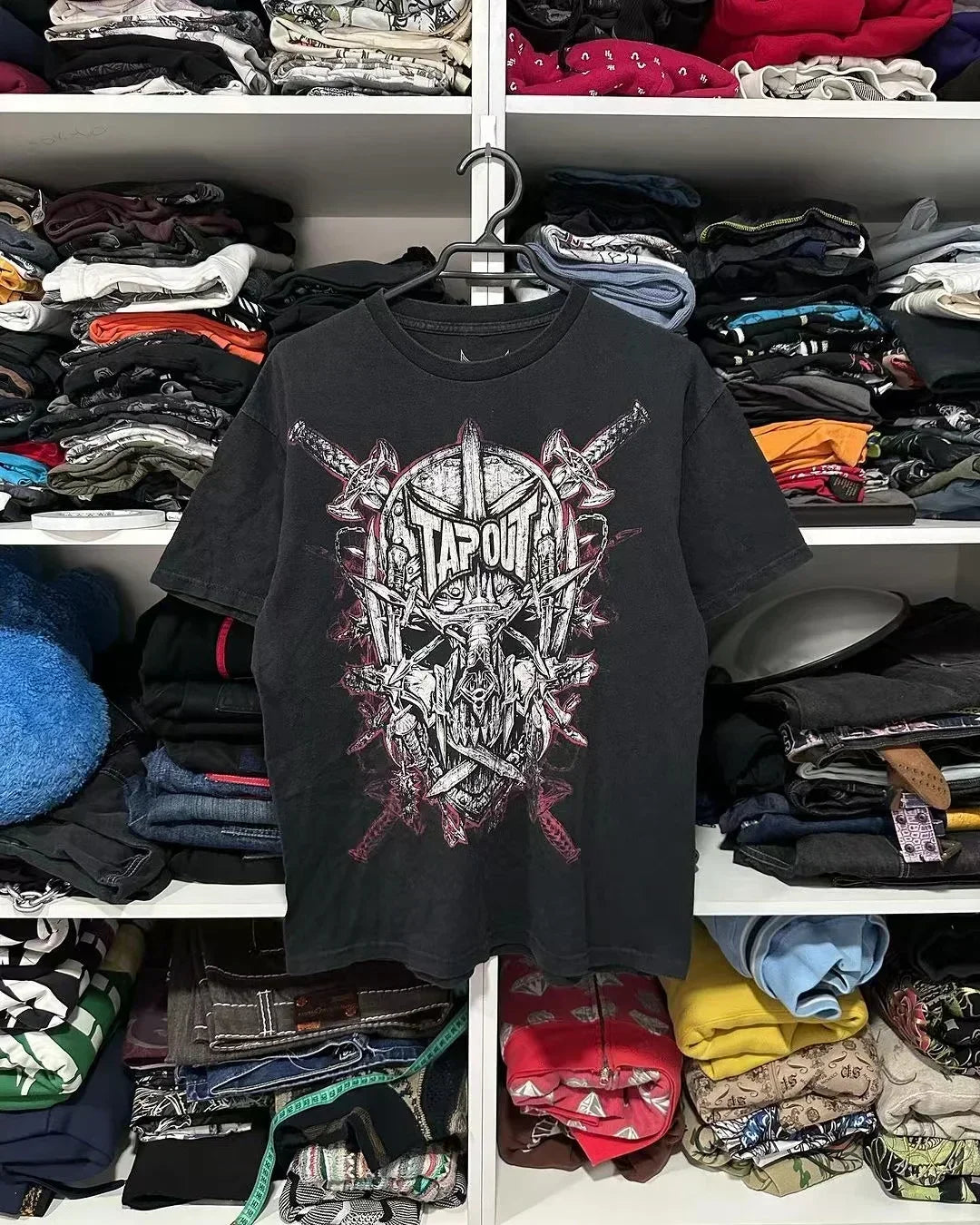 2000s T-Shirt – High Street Graphic, Oversized Cotton, Round Neck