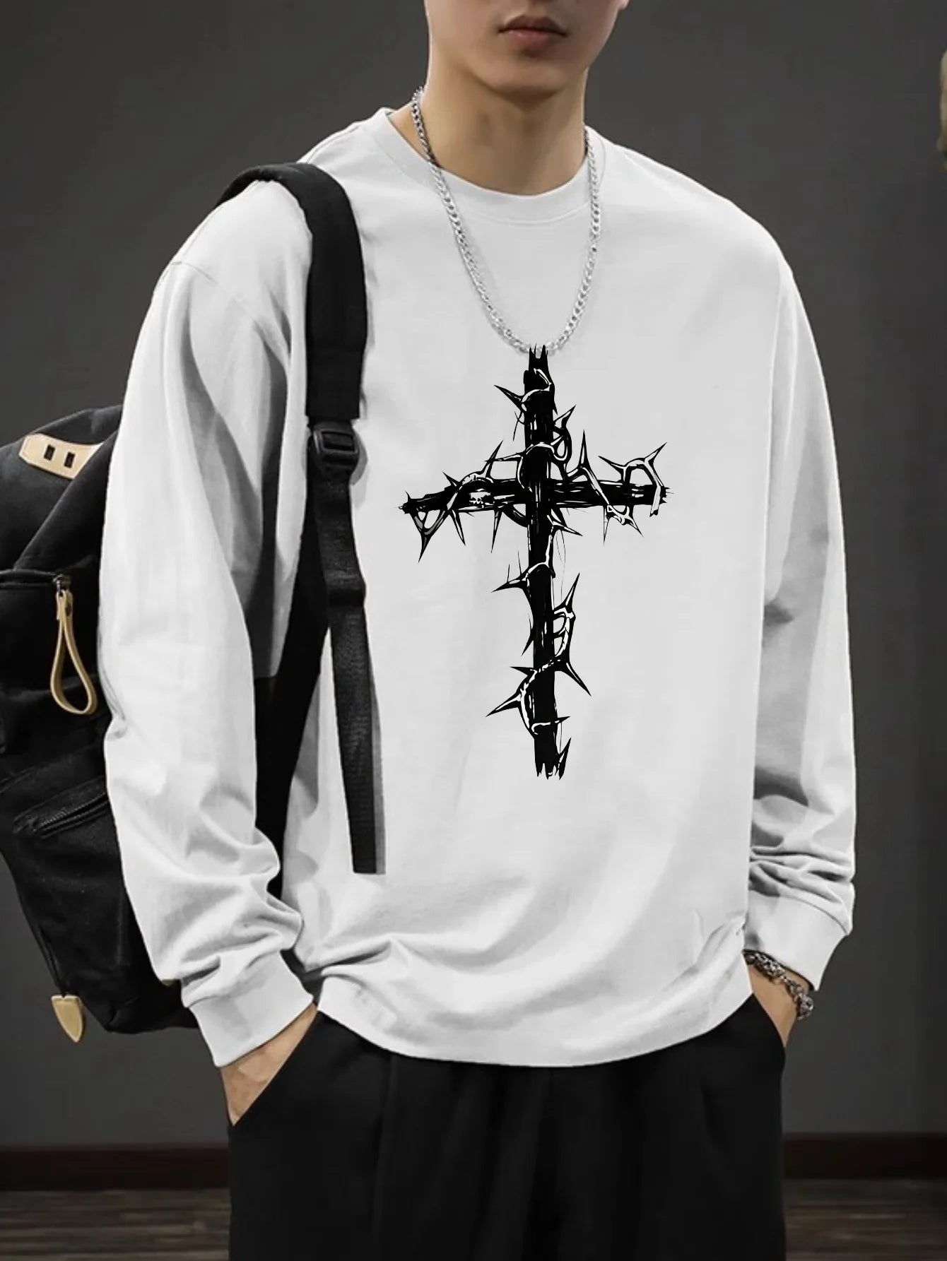 T-Shirt – Cross of Thorns, Long Sleeve, Y2K Oversize Hip-Hop
