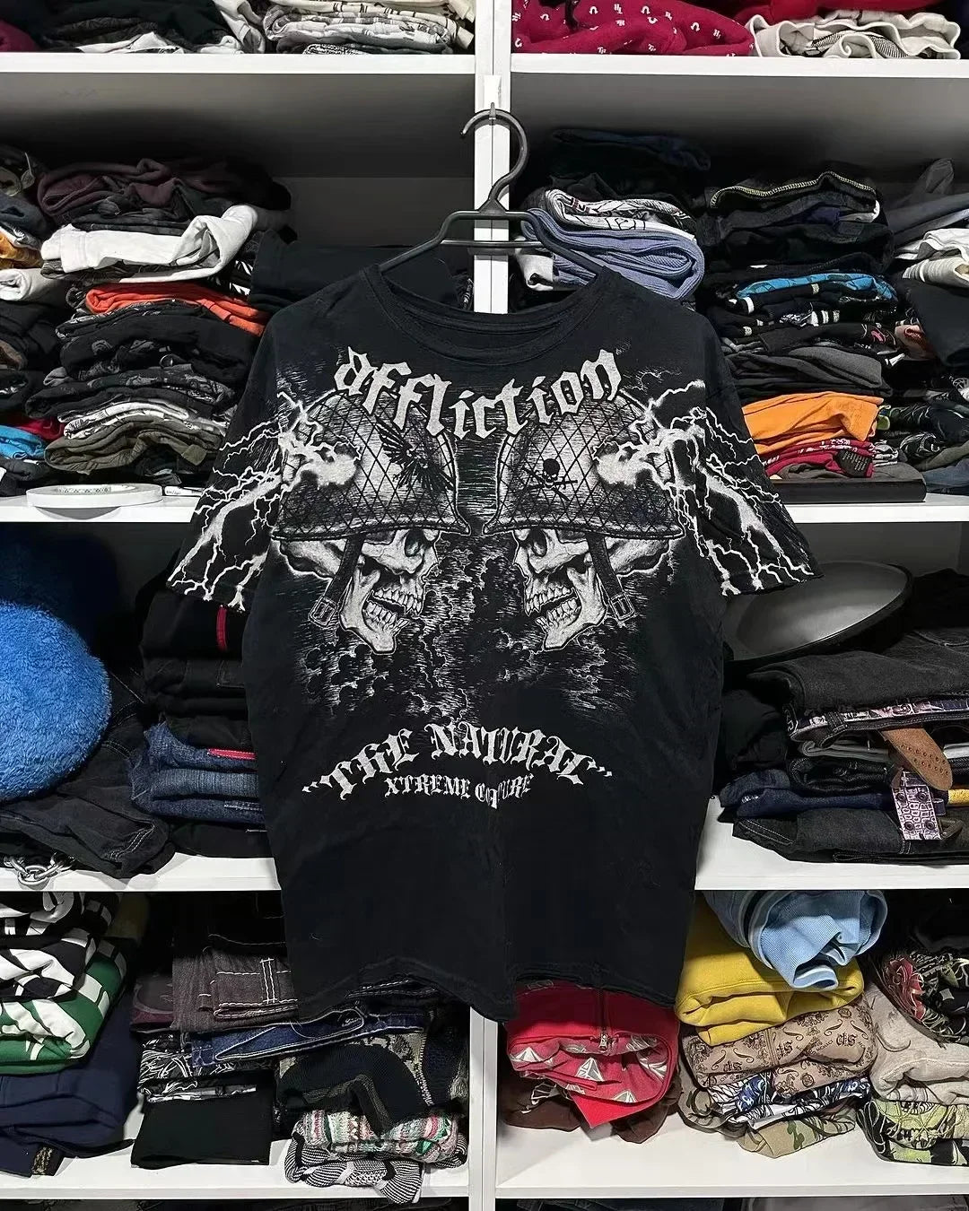 2000s T-Shirt – High Street Graphic, Oversized Cotton, Round Neck